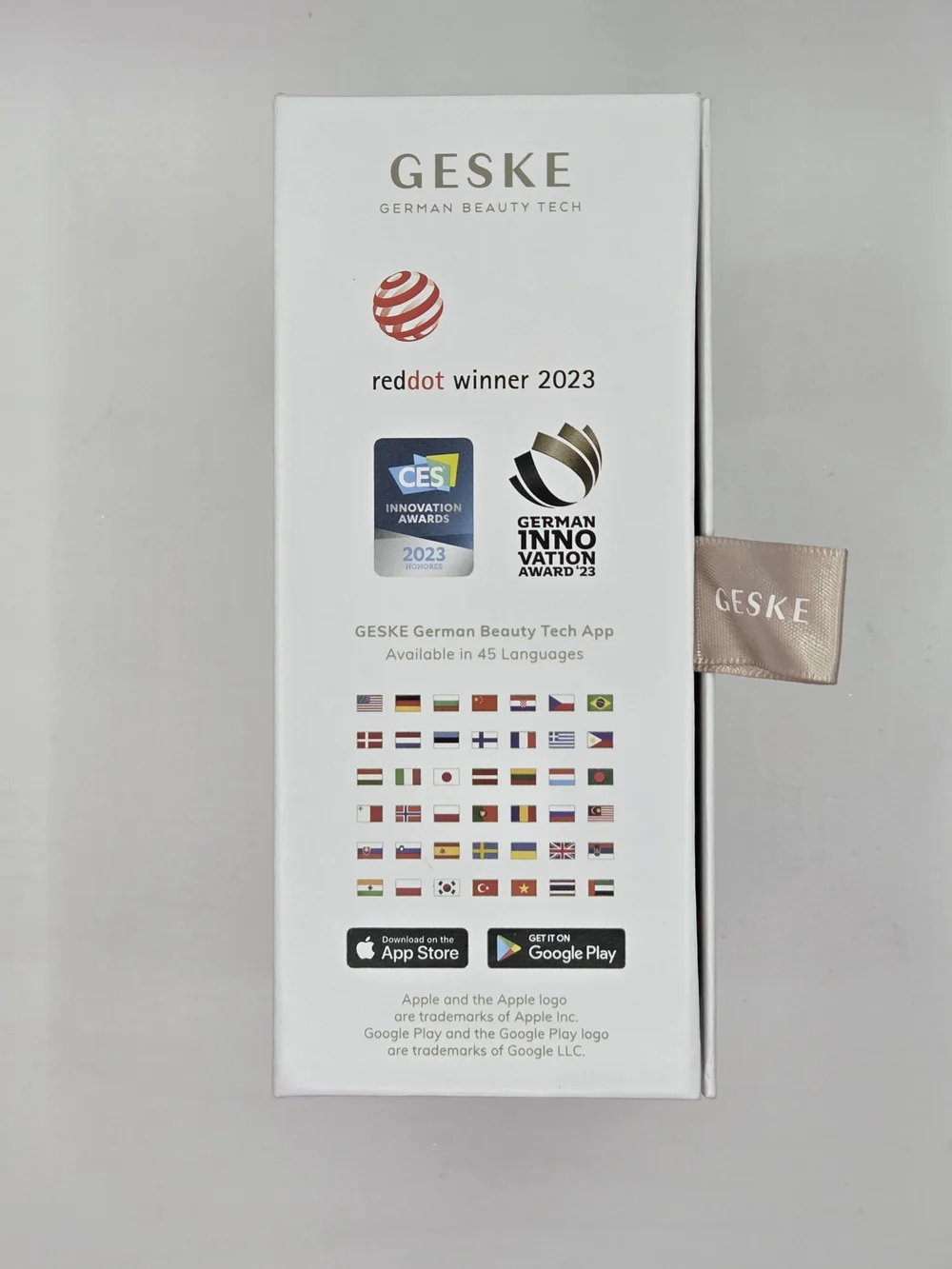GESKE SmartAppGuided Sonic Facial Brush 5-in-1 – New in Box Retail: $39
